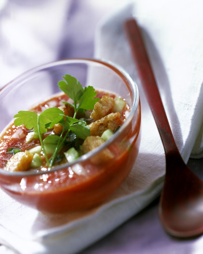 Gazpacho mit Croûtons