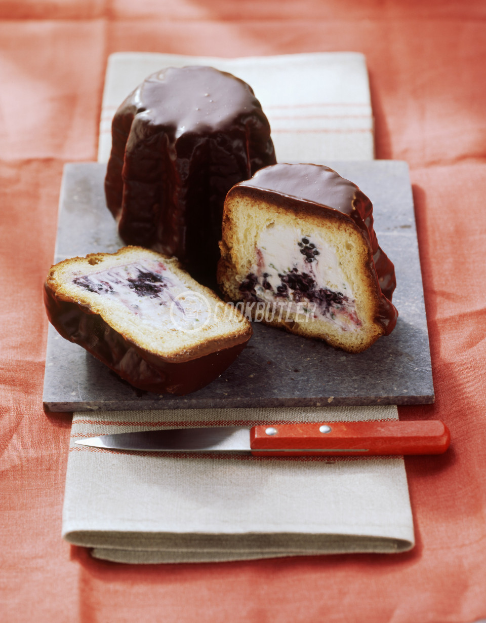 Kleine Schokokuchen mit Brombeer-Ricotta-Creme | preview