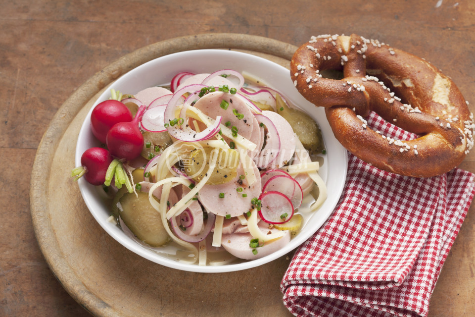 Schweizer Wurstsalat | preview