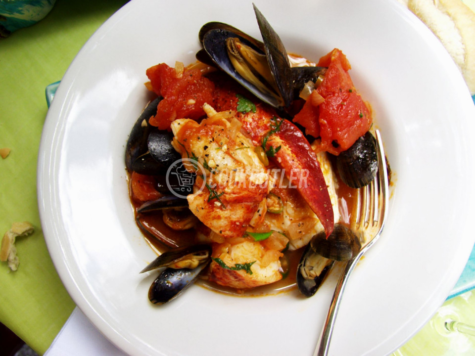 Creole lobster clam stew with tomatoes | preview