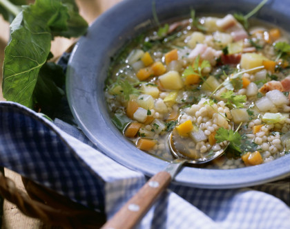 Grain and mixed vegetable broth