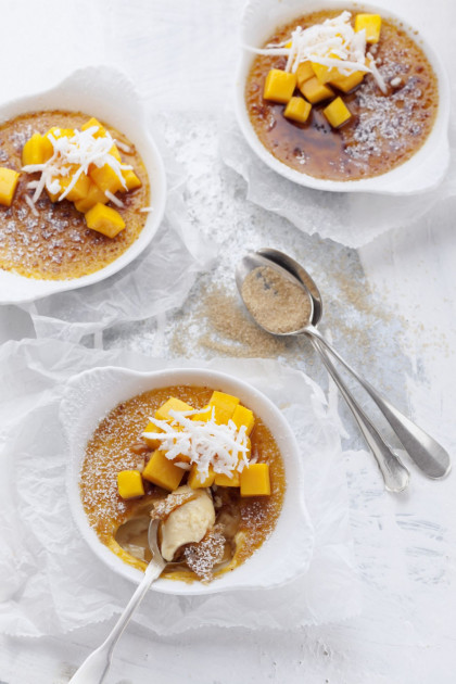 Toffee topped custard with mango