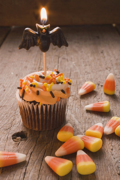 Buttercream-topped Halloween Cupcakes