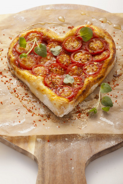 Tomato Heart Pizza