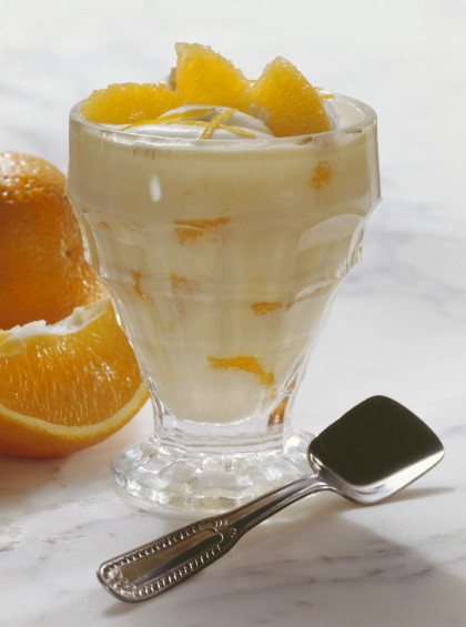Creamy citrus fruit pudding