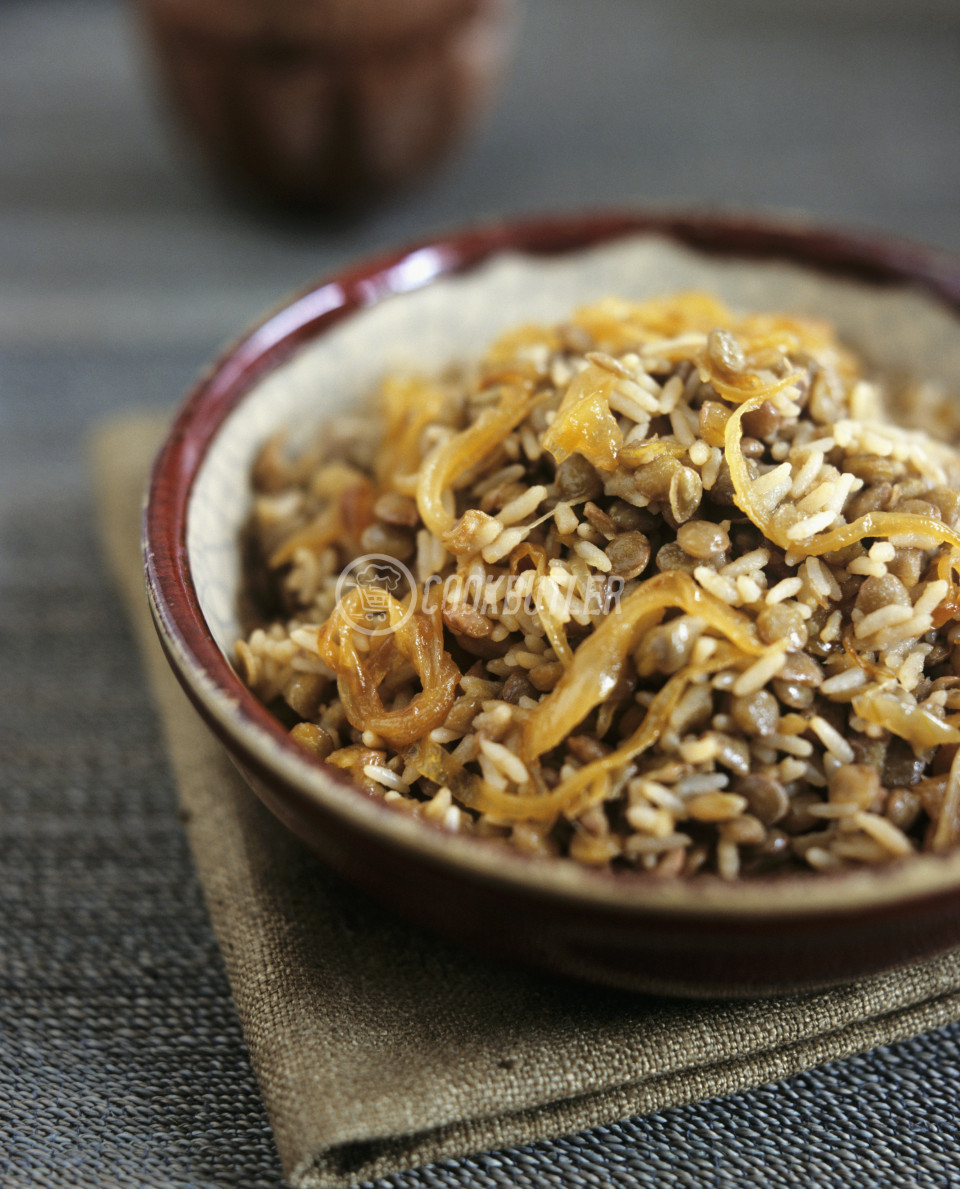 Rice with lentils and caramelised onions | preview