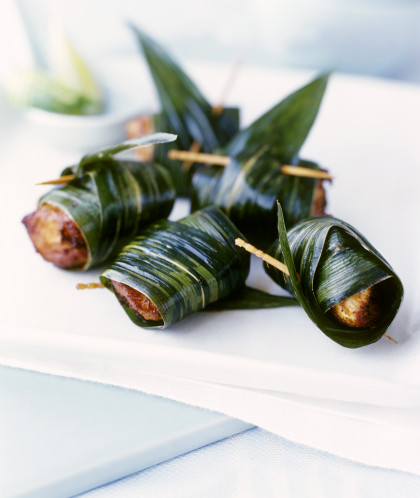 Thai banana leaves with meatball stuffing