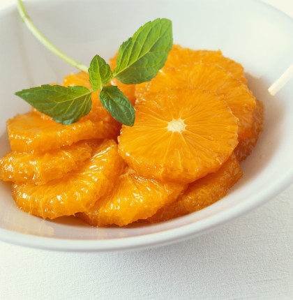 Thai dessert: oranges in syrup