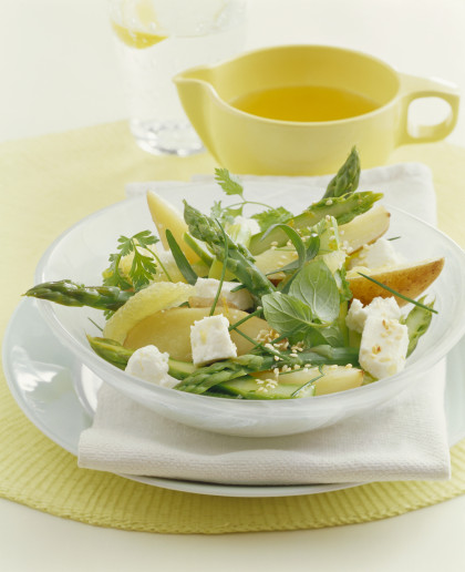 Pear and asparagus salad with herbs and feta
