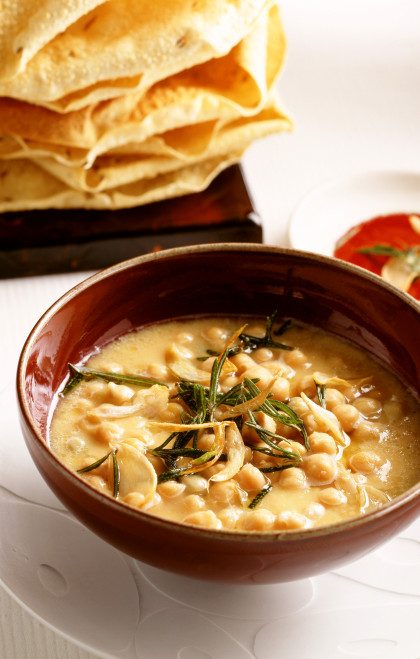 Chick-pea soup with rosemary and poppadoms