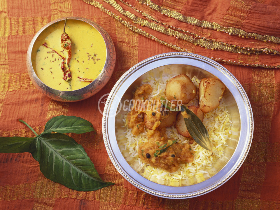 Ek Handi Nu Dal Bhaat - Indian rice and potato dish | preview
