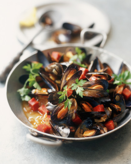 Steamed mussels with chorizo