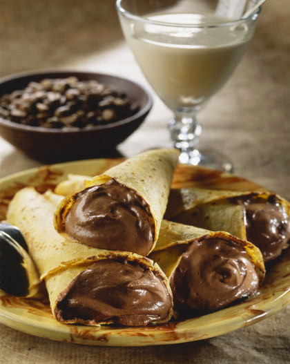 Crêpes with chocolate mousse