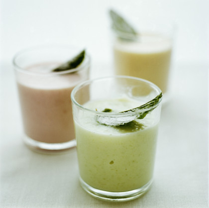 Chilled melon smoothies