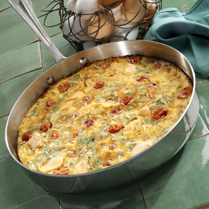 Fritatta with cherry tomatoes and cheese