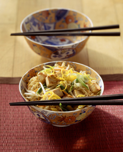 Chinese style egg noodles with tofu and vegetables