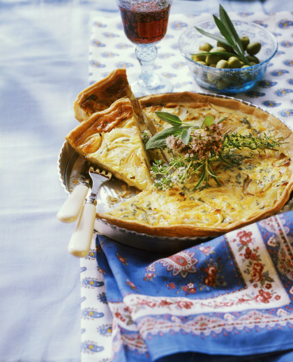 French cheese Tarte with Onions