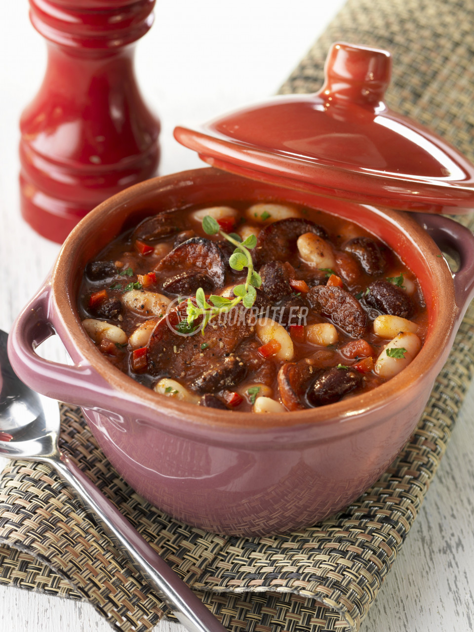 Bean stew with chorizo | preview