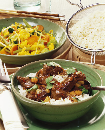 Sweet and spicy lamb curry and sweet & sour vegetables with turmeric