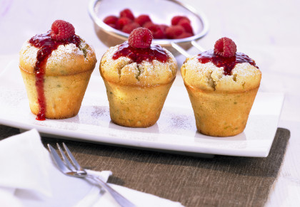 Ricotta and raspberry muffins