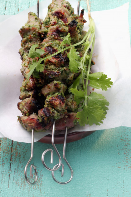 Spicy kebabs with coriander (coriander) leaves (Morocco)