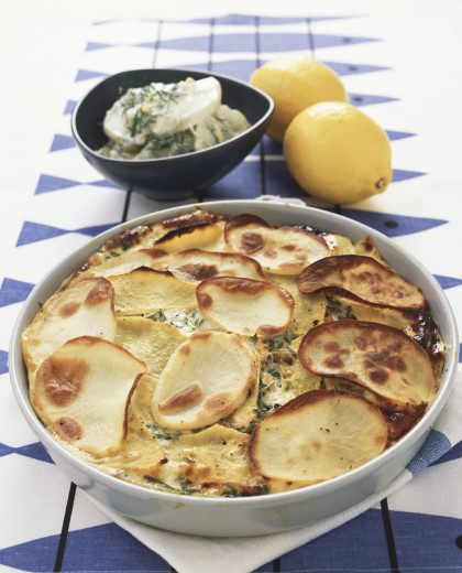 Salmon gratin with herbs and potatoes (Sweden)