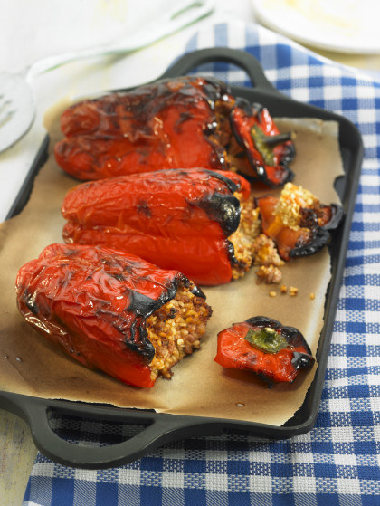 Red peppers filled with rice (Spain)