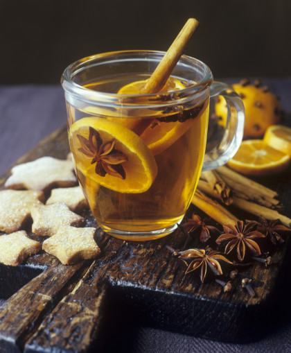 Spiced grog with oranges