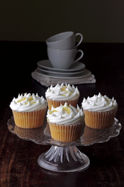 Gluten-free lemon meringue cupcakes