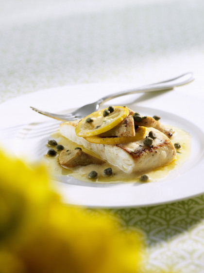 Halibut with artichokes and lemons