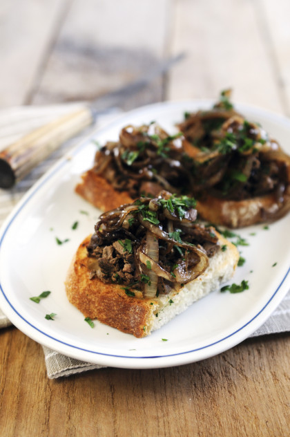 Crostini topped with chicken liver and onions