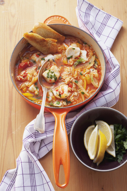 Fish stew with fennel, peppers and rice