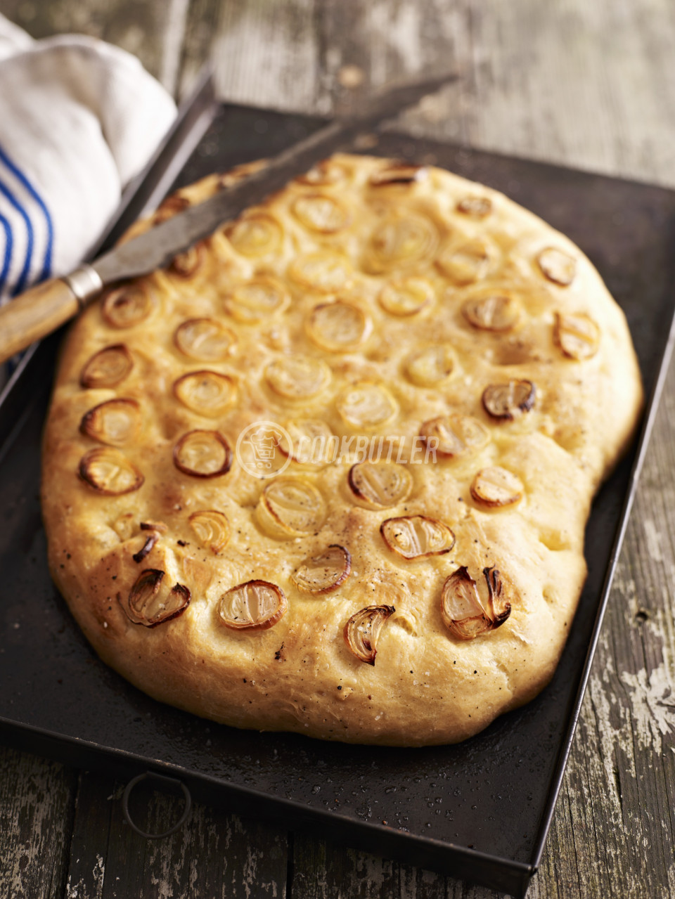 Shallot focaccia | preview