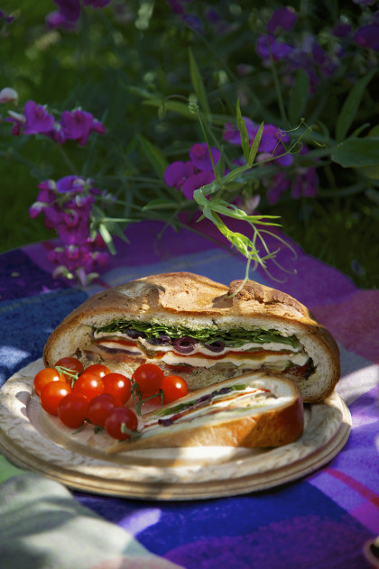 Muffuletta sandwich