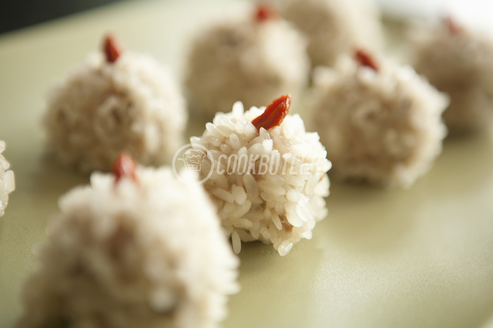 Pearl balls with goji (China) | preview