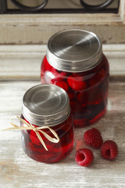 Raspberries preserved in syrup