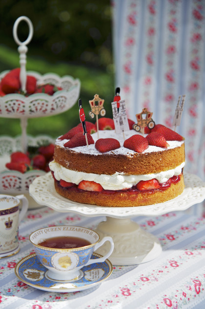 Victoria sponge for a jubilee party (dairy-free)