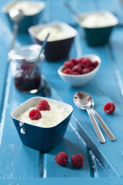 Rice pudding with raspberries (dairy-free)