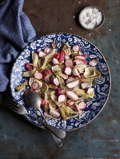 Salad with roasted fennel and radishes