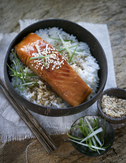 Salmon teriyaki with rice and sesame (Japan)