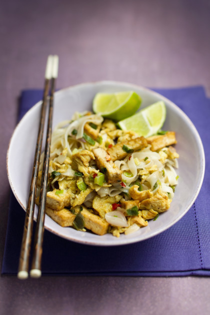 Rice noodles with tofu and lime