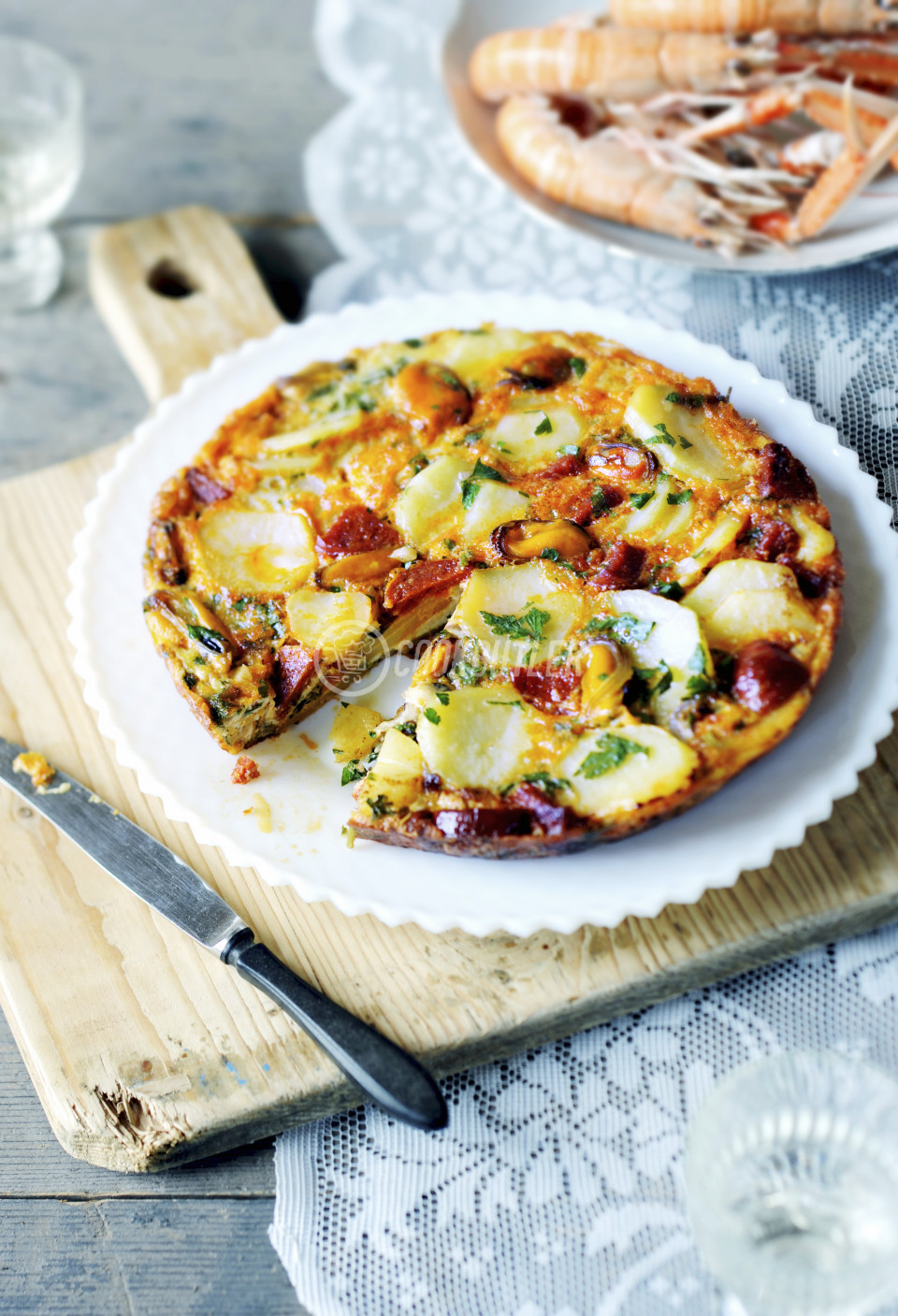 Spanish omelette with chorizo and mussels | preview