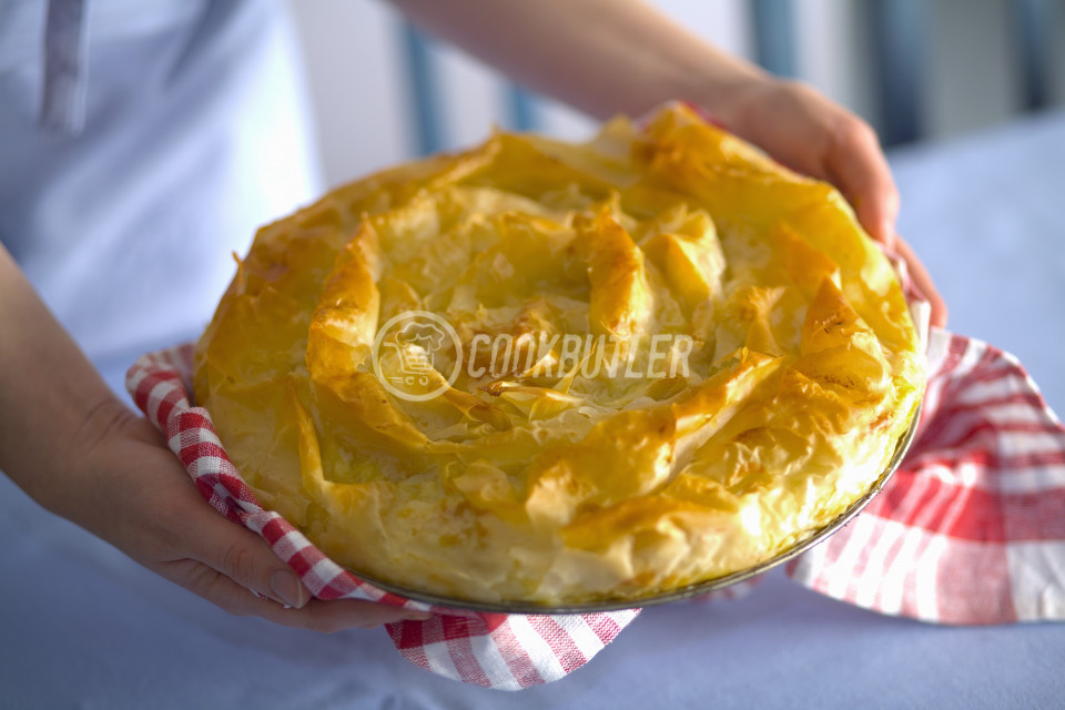 Banitsa (filo pastry filled with ewe's cheese, Bulgaria) | preview