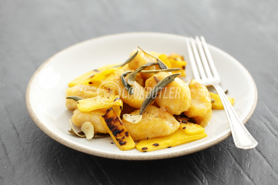 Pumpkin gnocchi with butter, sage and grilled pumpkin | preview