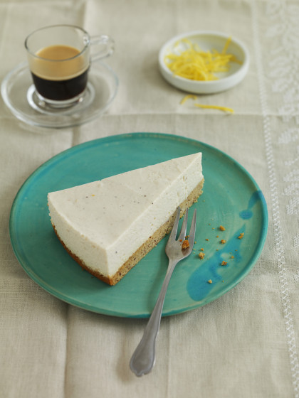 Creamy vanilla cake