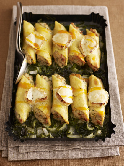 Cannelloni on a bed of kale (gluten-free)