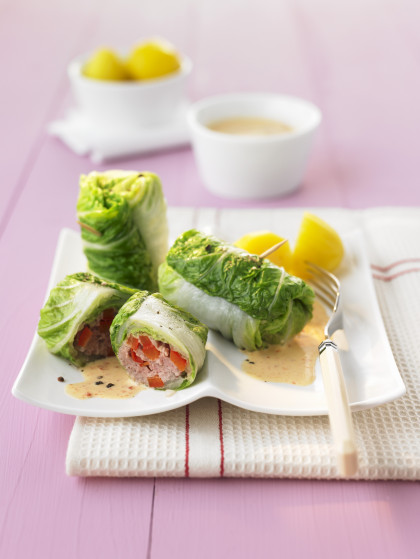 Chinese cabbage roulade filled with minced meat and peppers