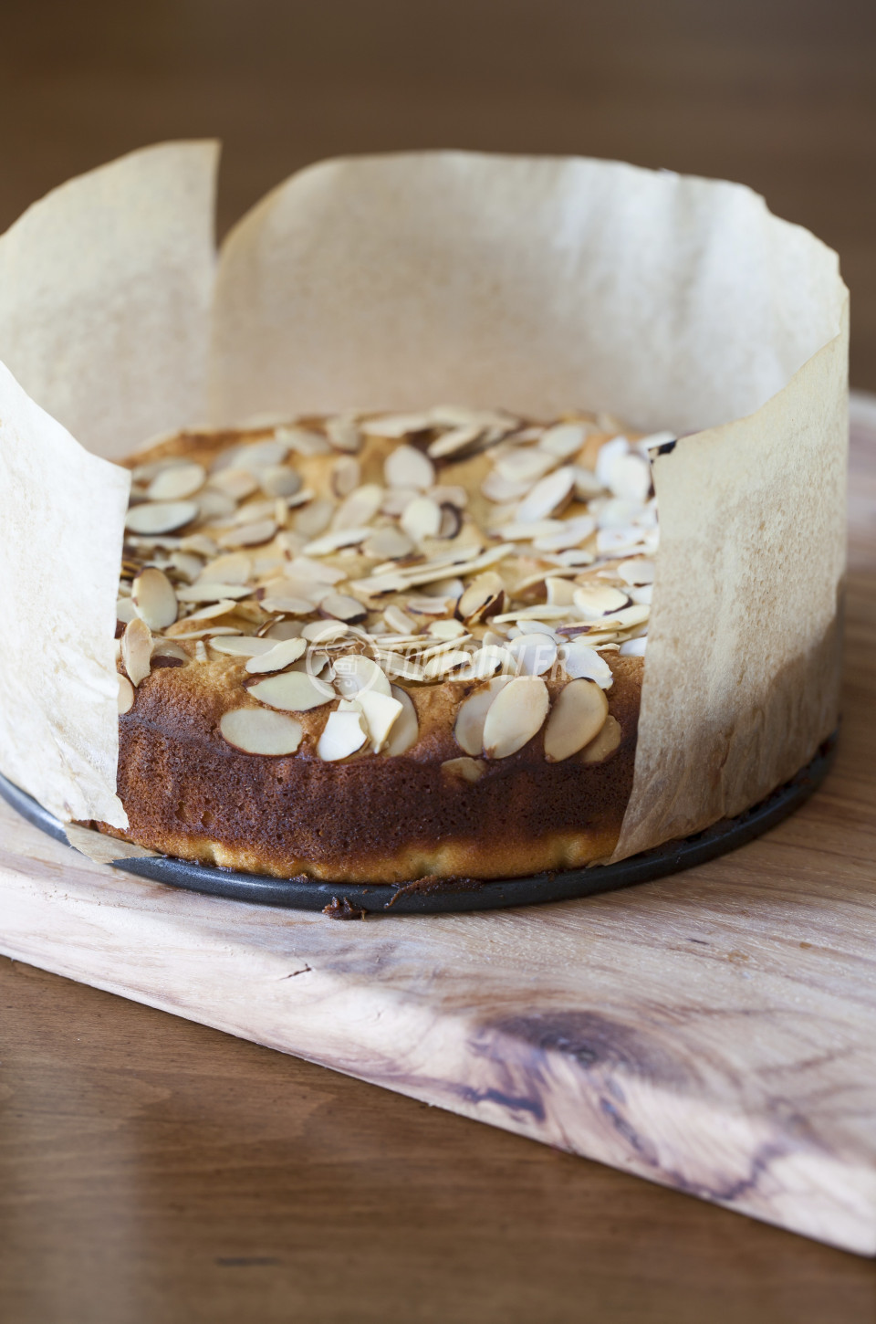 Gluten-free Lemon ricotta cake with almonds | preview