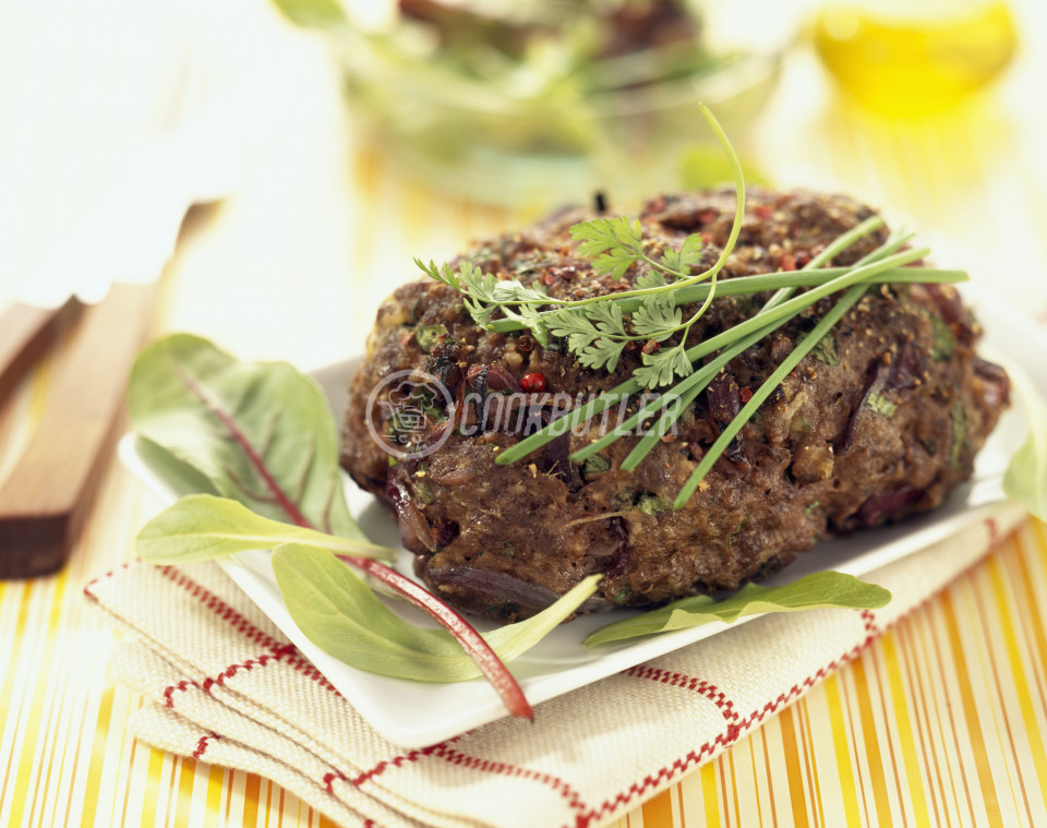 Herb and onion minced meat loaf | preview