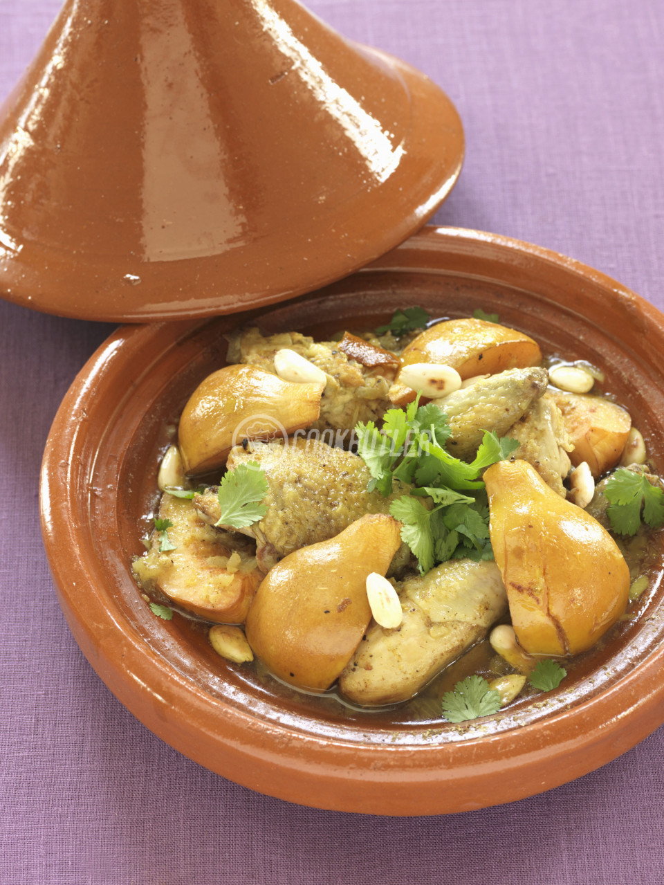 Chicken, quince and almond Tajine | preview